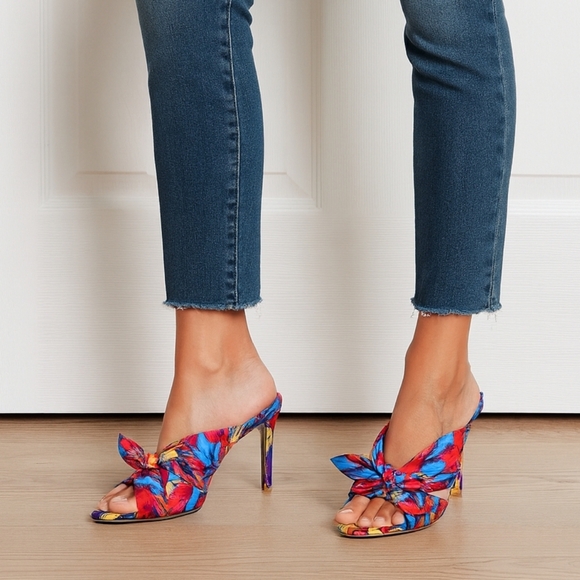 Schutz X Adriana Lima Floral Satin Twist Knot Mule Sandals Size 39/9 - Picture 2 of 10